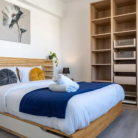 Honey 1-bedroom In Lägenhet
